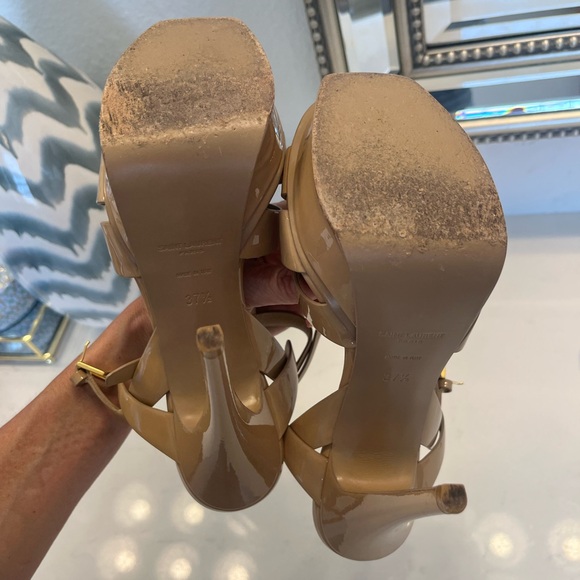 Yves Saint Laurent Patent, beige heels, size 37 1/2. Gently used. - Picture 8 of 8